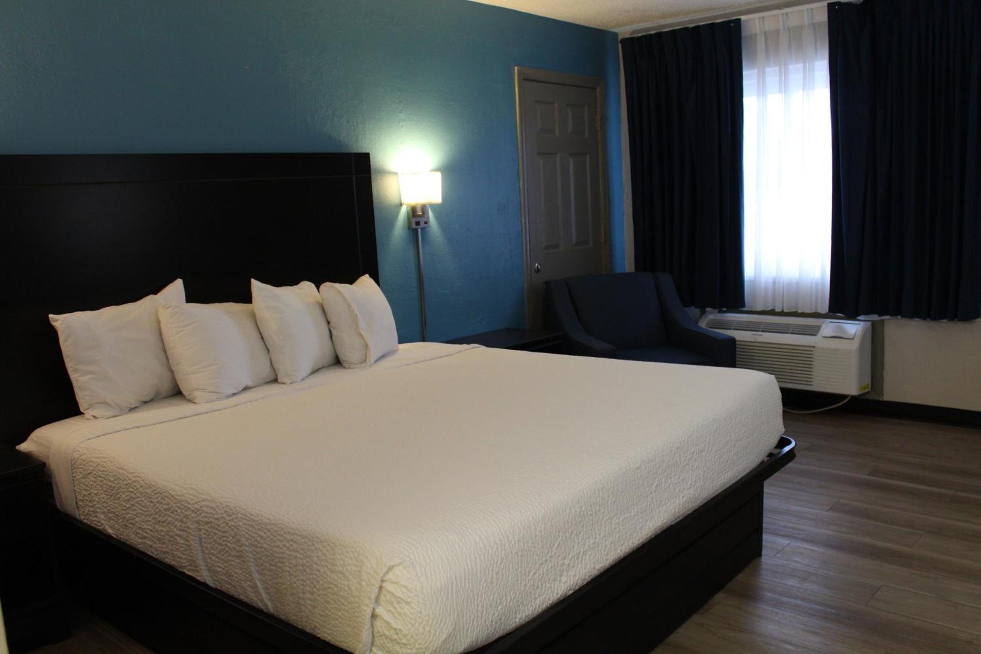 Days Inn By Wyndham Wrightstown Mcguire Afb Bordentown Bagian luar foto