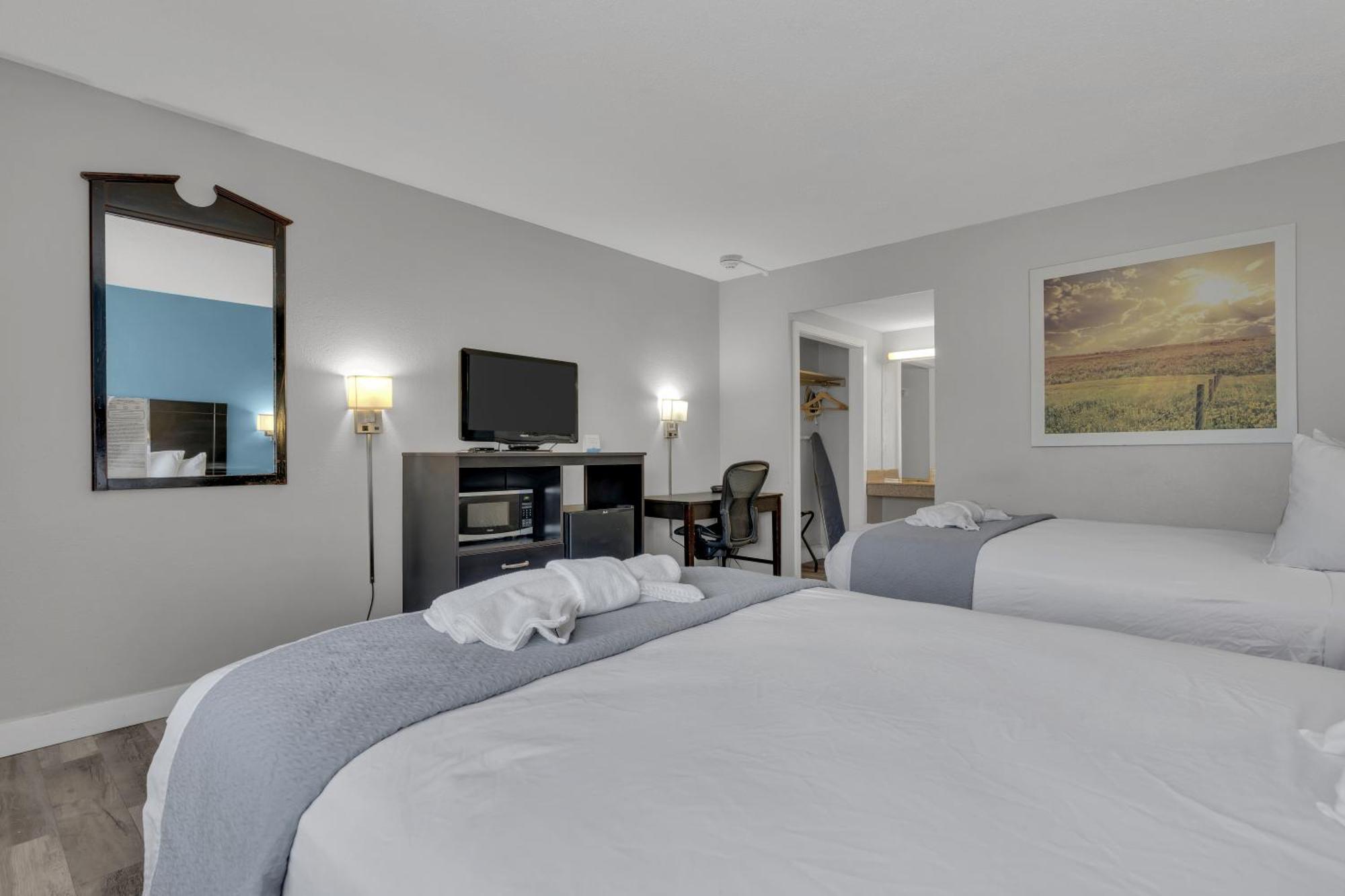 Days Inn By Wyndham Wrightstown Mcguire Afb Bordentown Bagian luar foto