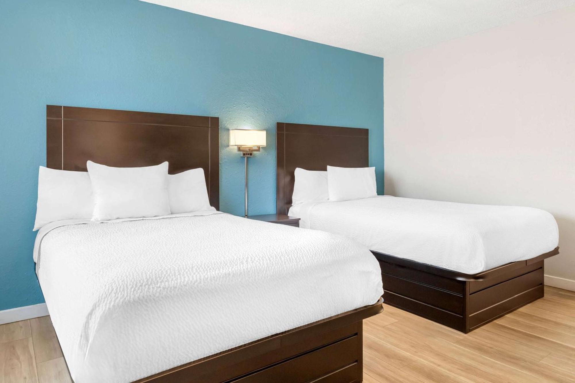 Days Inn By Wyndham Wrightstown Mcguire Afb Bordentown Bagian luar foto