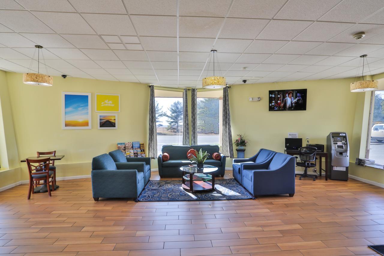 Days Inn By Wyndham Wrightstown Mcguire Afb Bordentown Bagian luar foto
